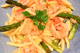 Fusilli scampis asperges